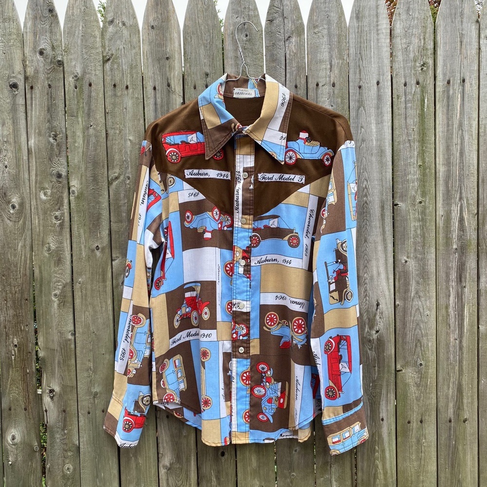 Authentic vintage 1970’s cars button up shirt
